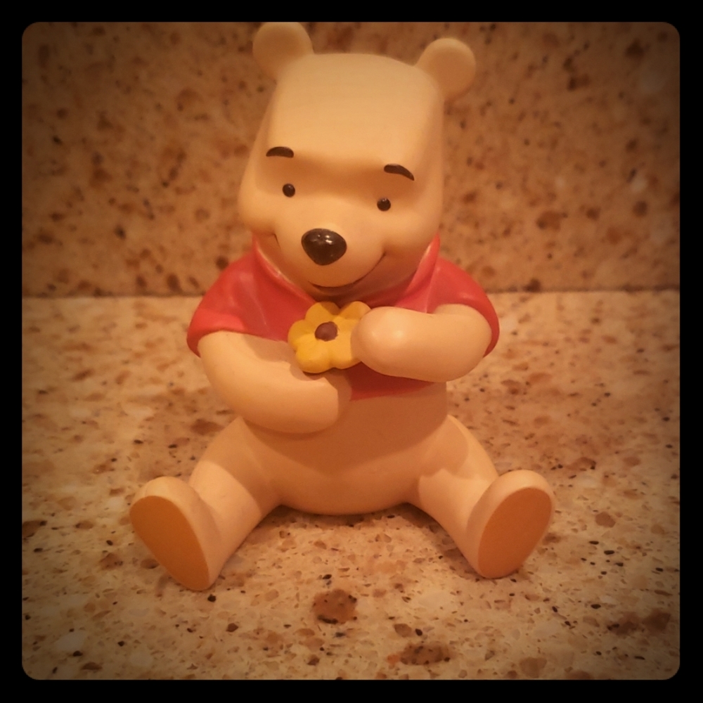 Winnie the Pooh figure Disney flower penny